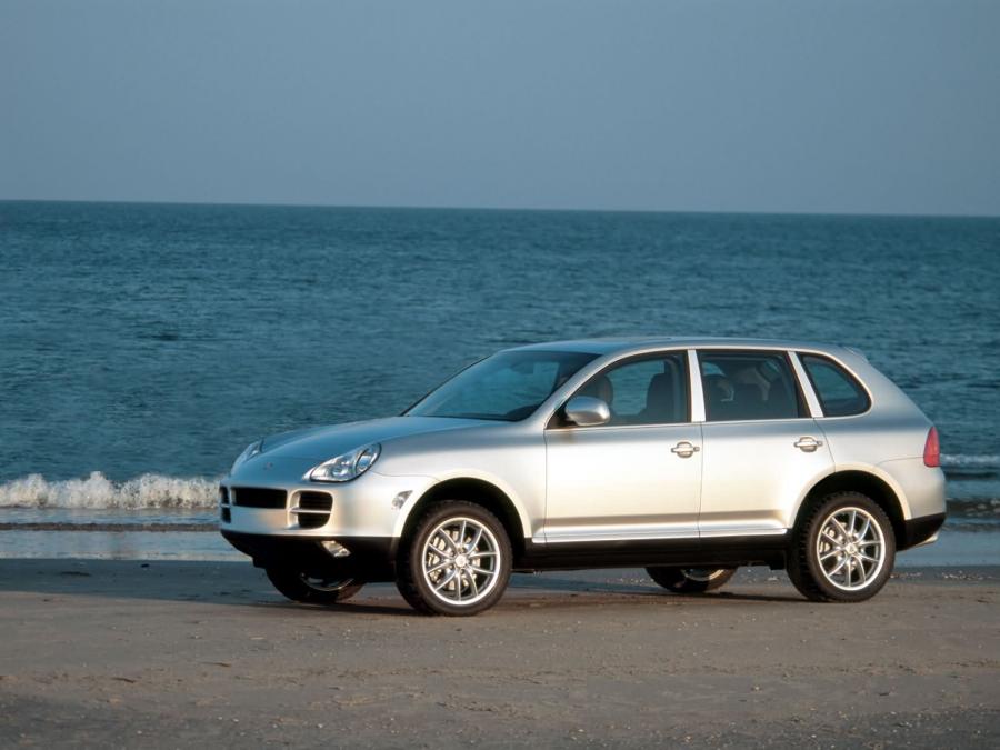  Porsche Cayenne S 2003 года  (фото 15 из 20)